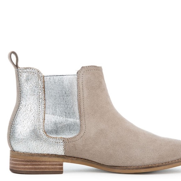 Toms Women's Ella Desert Taupe Suede boots - Picture 2 of 14
